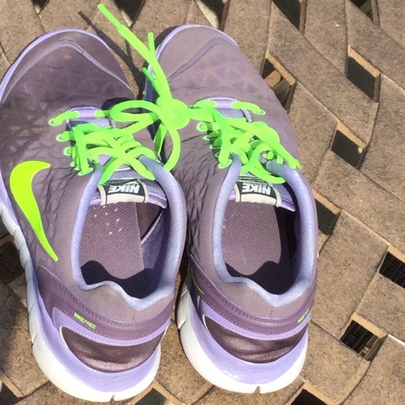 EUC Nike Free Tri Fit athletic running shoe CHOICE - Picture 13 of 16